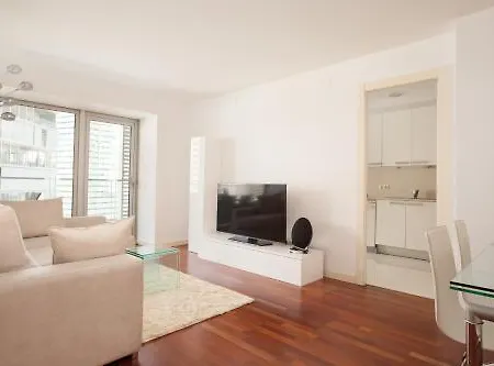 Akira Flats Llum Apartment Barcelona