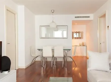Akira Flats Llum Apartment Apartment Barcelona