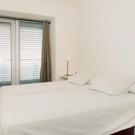 Akira Flats Llum Apartment Apartment *